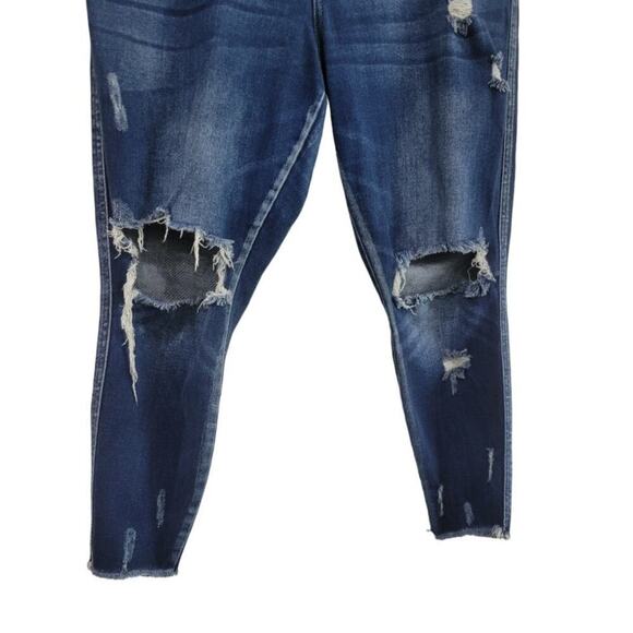 Kancan Plus Size Skinny Curvy High‎ Rise Button Fly Frayed Raw Hem Jeans Size 14 - Picture 4 of 10